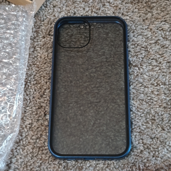 Privacy Magnetic Case for iPhone 13 - Picture 10 of 10